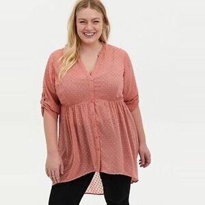 Torrid Lexie Babydoll Hi-Low Tunic Top sz 2 = 2X 18-20 Swiss Dot Coral Chiffon